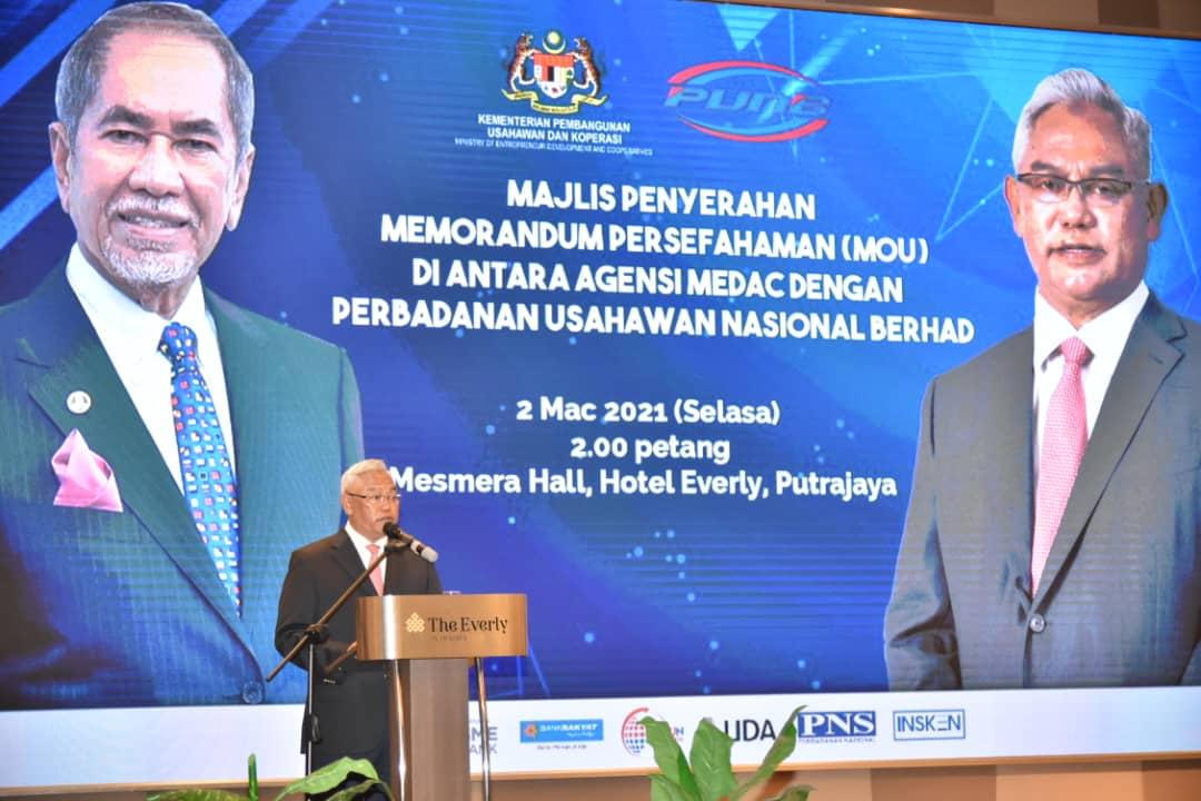 Koperasi Pembangunan Usahawan Nasional Berhad 2,230